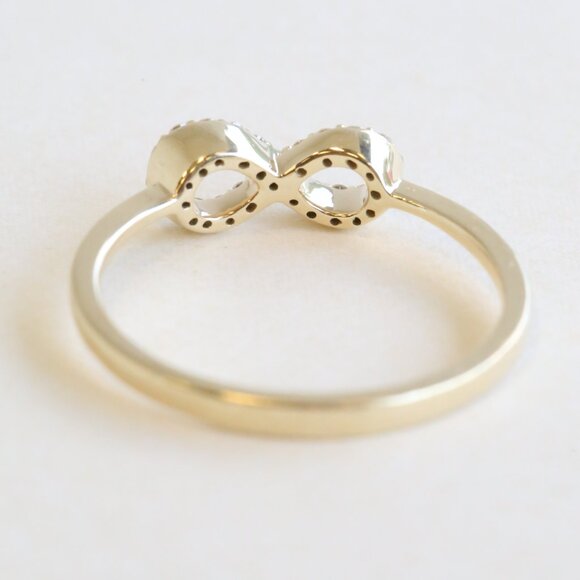 14k Yellow Gold .20ctw Diamond Infinity Ring (Size 7) - Picture 3 of 4